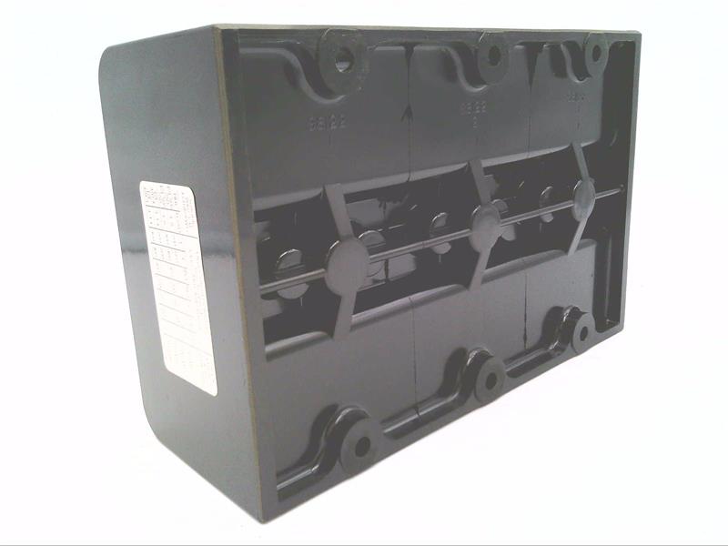 ALLEN BRADLEY 1492-PD32127