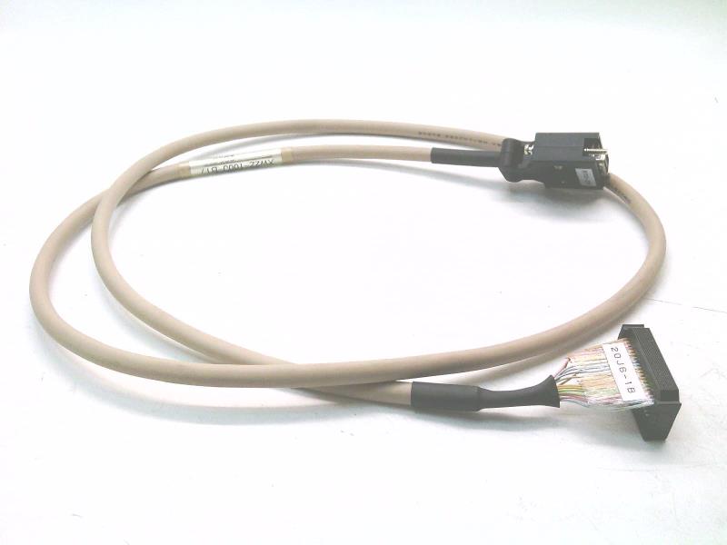 OMRON XW2Z-100J-B17