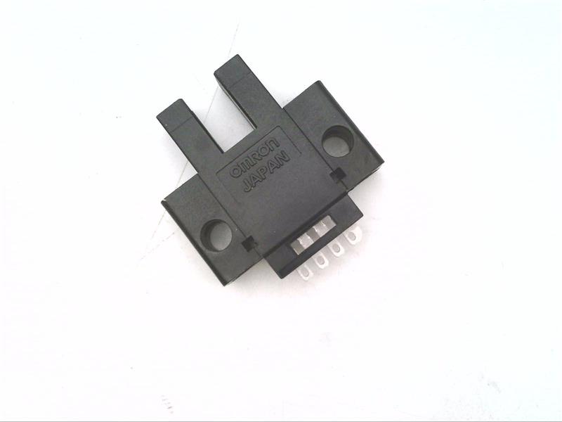 OMRON EE-SX670A