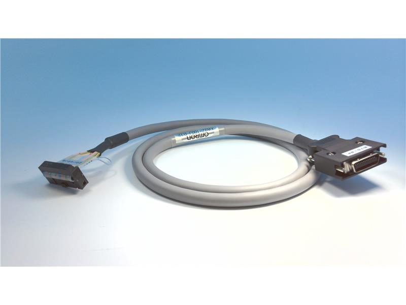 OMRON XW2Z-100J-B32