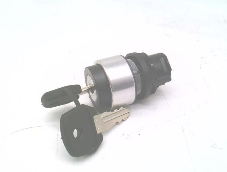 ALLEN BRADLEY 800E-SKM3R3