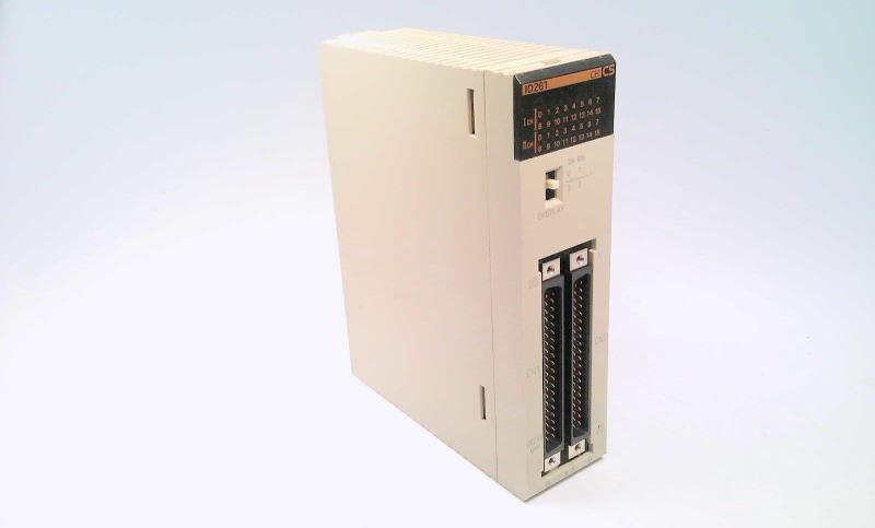 OMRON CS1W-ID261