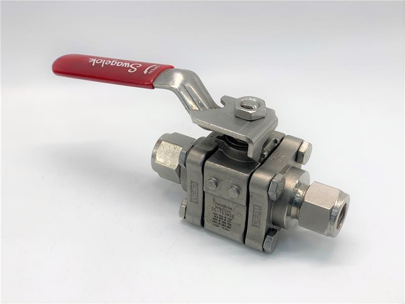 SWAGELOK SS-T63MS8