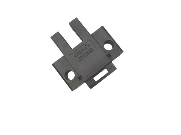 OMRON EE-SX670A