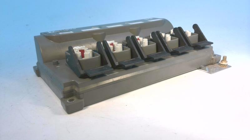SCHNEIDER ELECTRIC VBO03S22