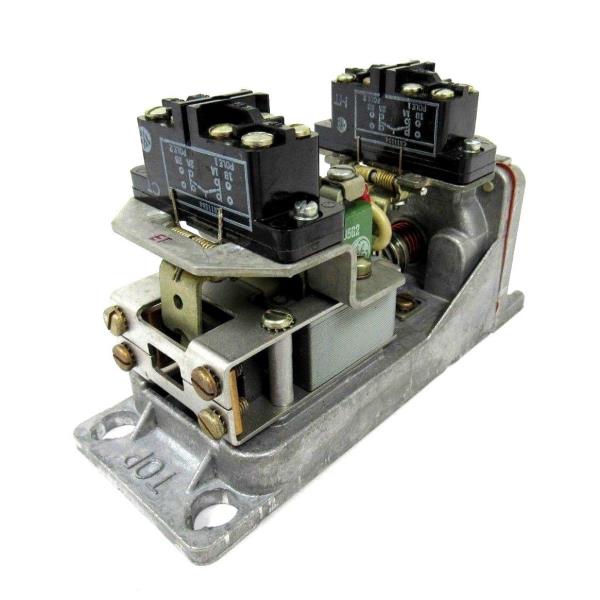 GENERAL ELECTRIC CR2820B110AA22