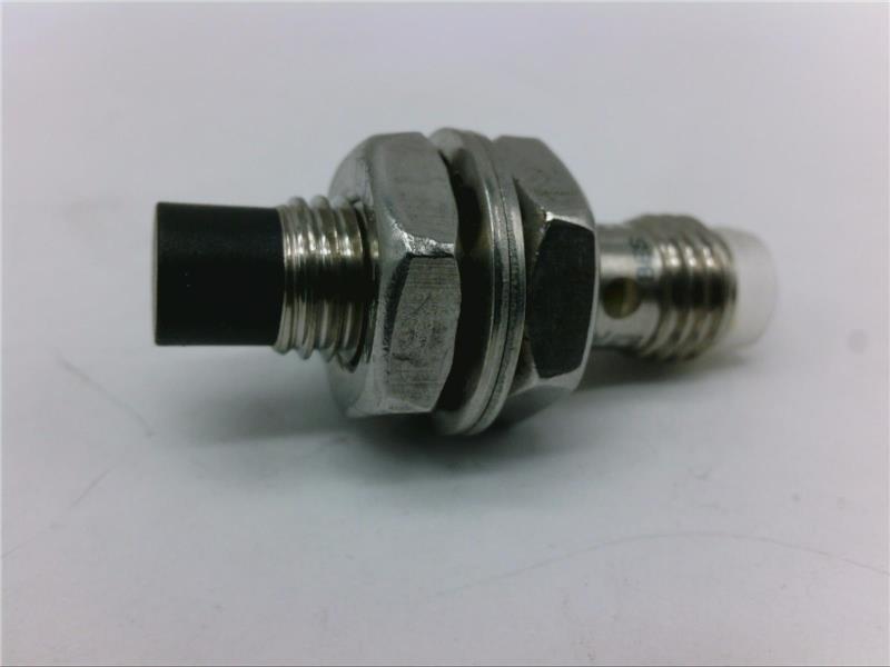 BALLUFF BES M08EB-POC40F-S49G