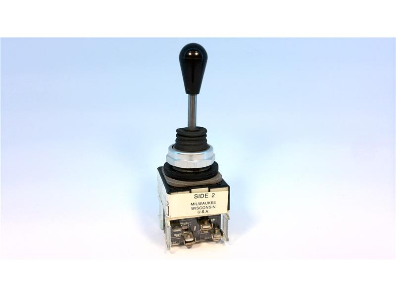 ALLEN BRADLEY 800T-T4M2B22
