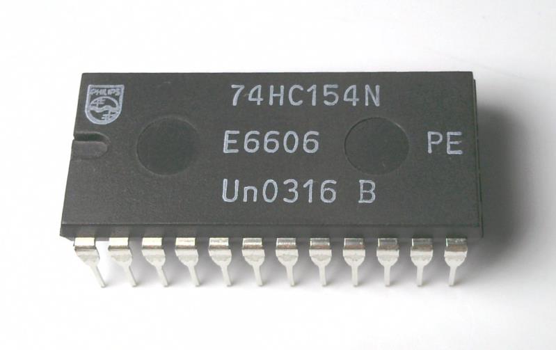 NXP SEMICONDUCTOR 74HC154N,652