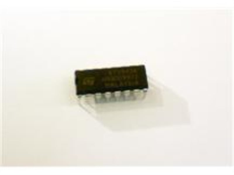 ST MICRO STV9426