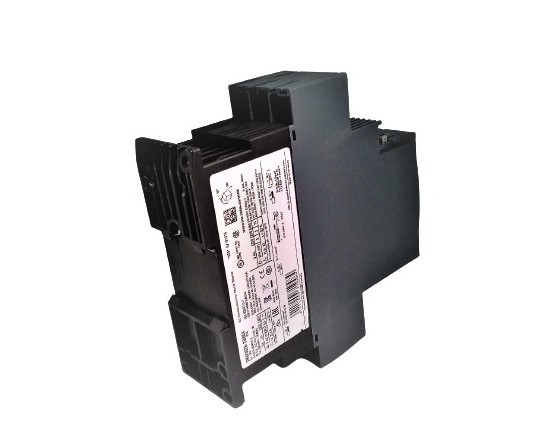 SIEMENS 3RW30262BB04