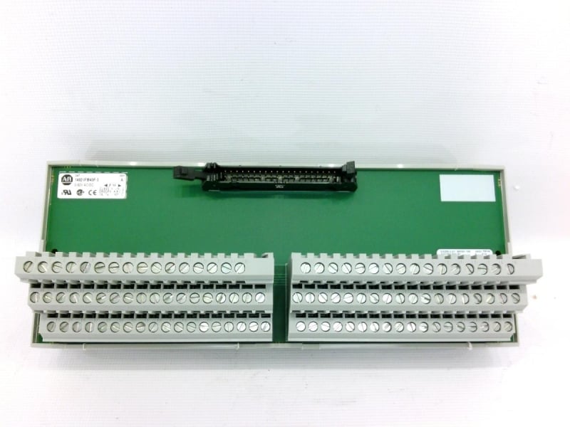 ALLEN BRADLEY 1492-IFM40F-3