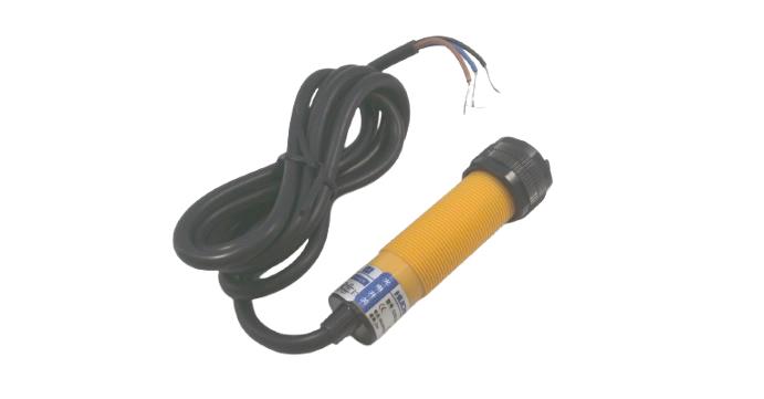 B710 CHE18-2MNA-B710 Proximity Switch by HUCHOO