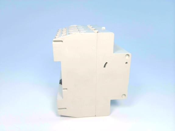EATON CORPORATION FI-63/4/03-U