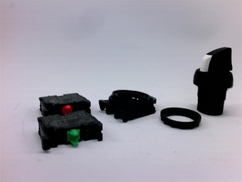 ALLEN BRADLEY 800FP-SB32PX11