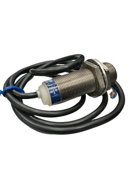 SCHNEIDER ELECTRIC XS518B1DAL2