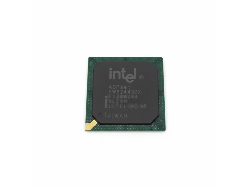 FW82443BX par INTEL