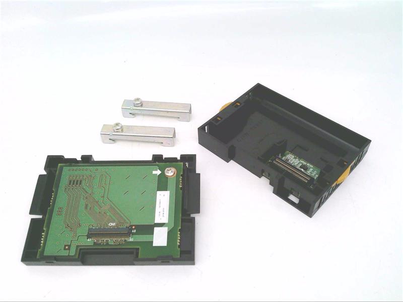 OMRON CP1W-EXT01