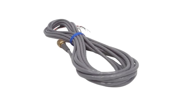 TRANSDUCER TECHNIQUES AMI-4