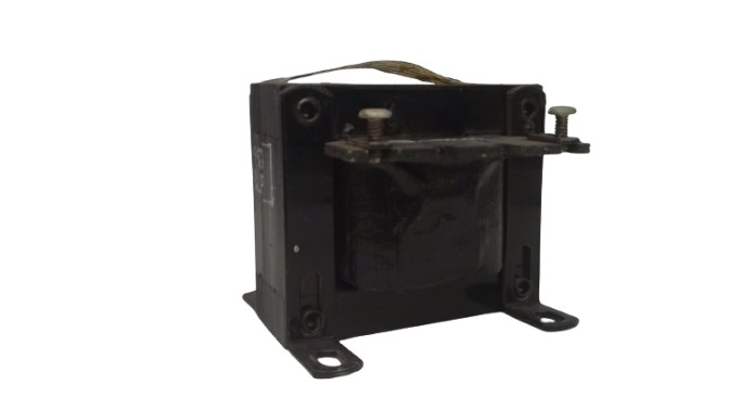 SCHNEIDER ELECTRIC 9070-EO1