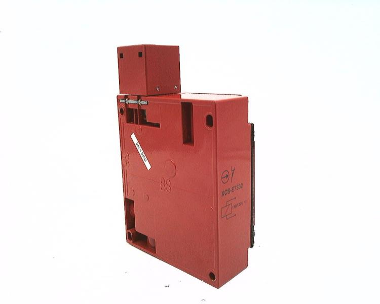 SCHNEIDER ELECTRIC XCSE7332