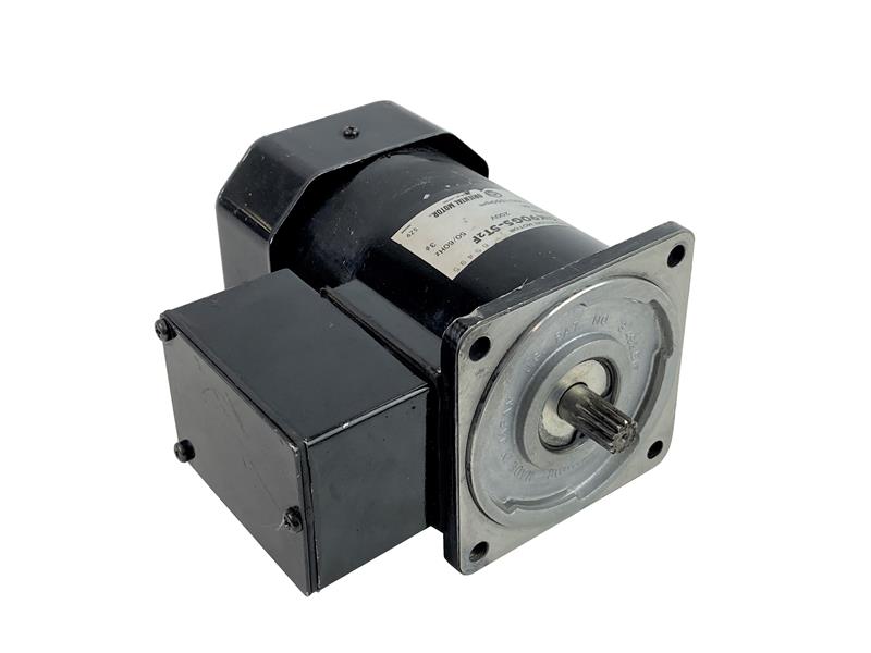 ORIENTAL MOTOR 5IK90GS-ST2F