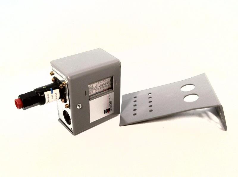 JOHNSON CONTROLS P70AA-119C