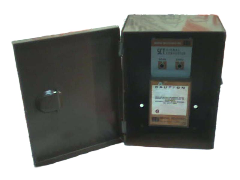 SCT/0-10V/10-50MA/117AC/-AT-STD par MOORE INDUSTRIES