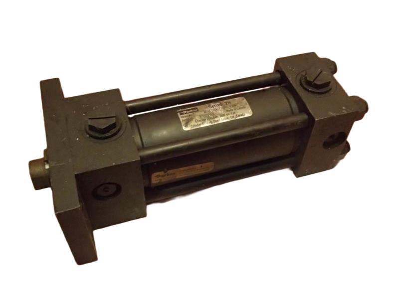 02.00-CJ2HLTJ19AC-4.000 par PARKER
