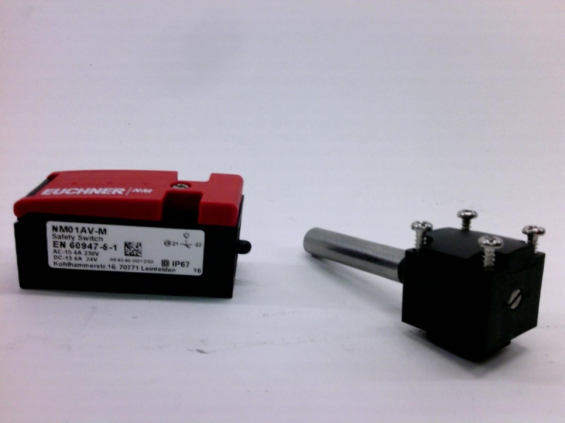 EUCHNER NM01AV-M