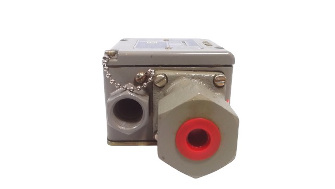 SCHNEIDER ELECTRIC 9012-ADW-8