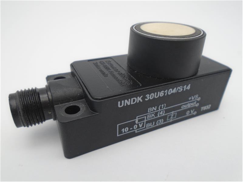 BAUMER ELECTRIC UNDK 30U6104/S14