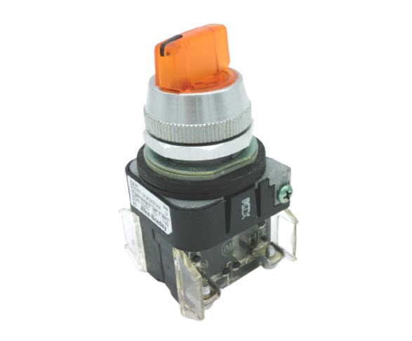 ALLEN BRADLEY 800TC-24JA2KB7AX