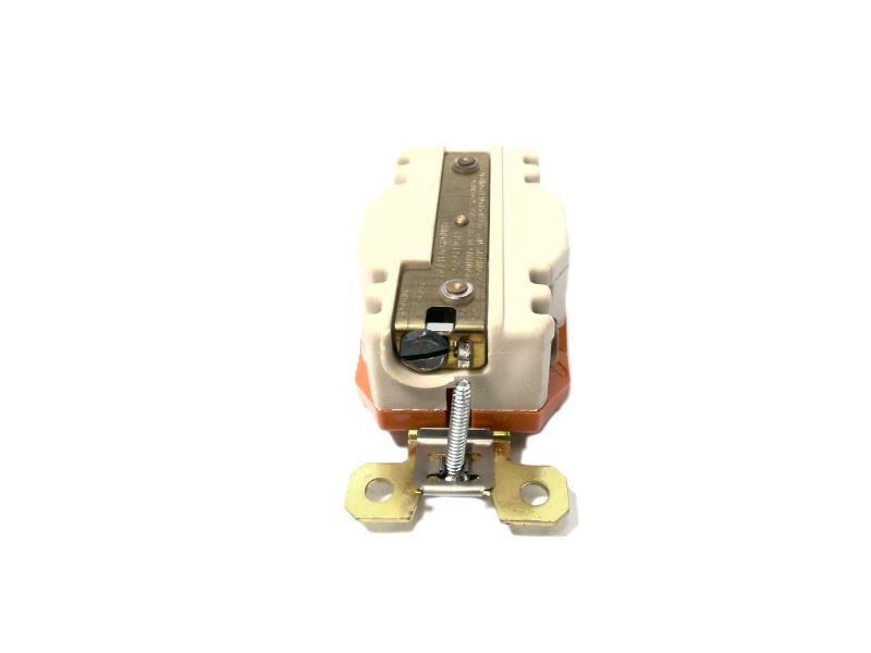 HUBBELL IG2810