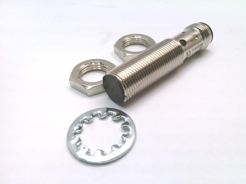 OMRON E2B-M12KS04-M1-C2