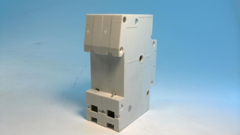 SIEMENS 5SQ3270-1BA06