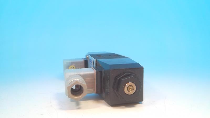 INTERNATIONAL FLUID POWER DG03-8C-115VAC-81-DN
