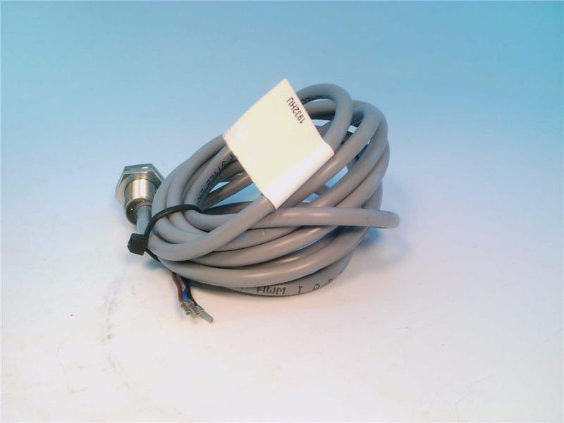 BALLUFF BES 516-329-G-E4-C-02
