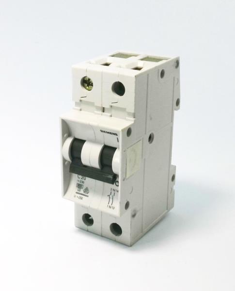 SIEMENS 5SX2520-7