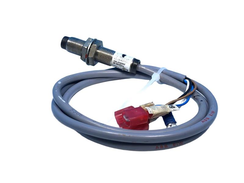 BALLUFF BES 516-122-BO-C-05