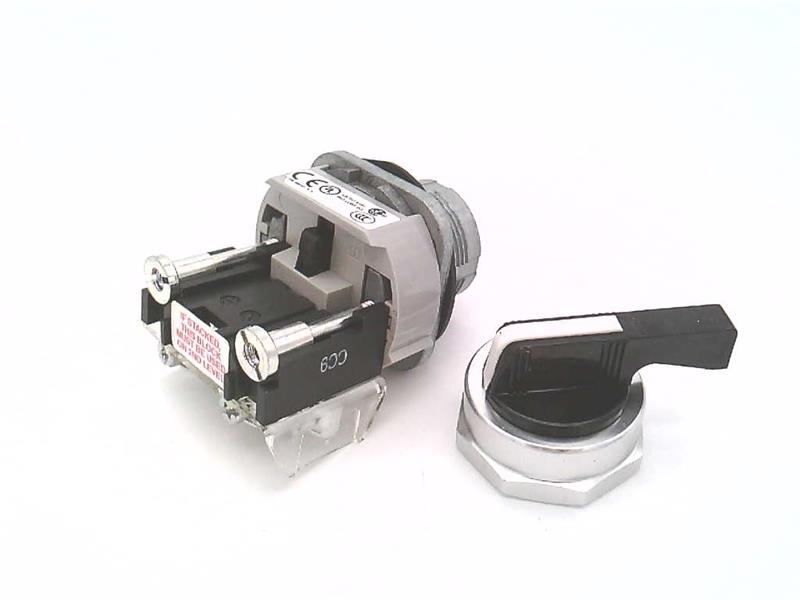 ALLEN BRADLEY 800T-H17A2