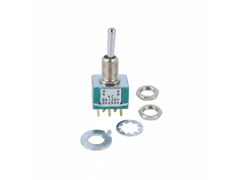 TE CONNECTIVITY 2-1437558-0