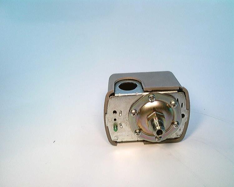 QUINCY AIR COMPRESSOR 110512-008