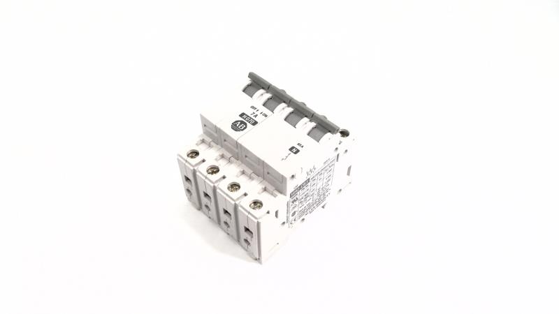 ALLEN BRADLEY 1492-CB3H070-N ALLEN BRADLEY 1492-CB3H070-N