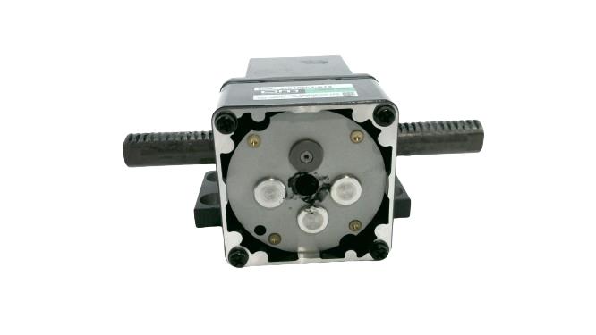 ORIENTAL MOTOR 4LB10N-1-D12