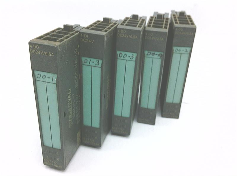 SIEMENS 6ES7132-4BD01-0AA0