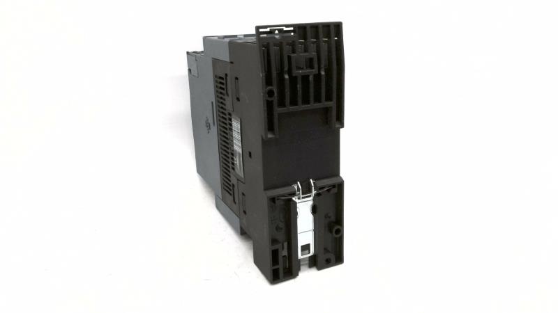 SIEMENS 3RW3038-1BB04