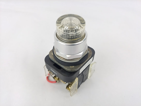 ALLEN BRADLEY 800T-QT24C