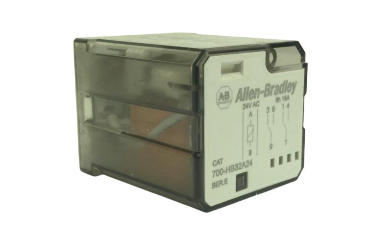 ALLEN BRADLEY 700-HB32A24