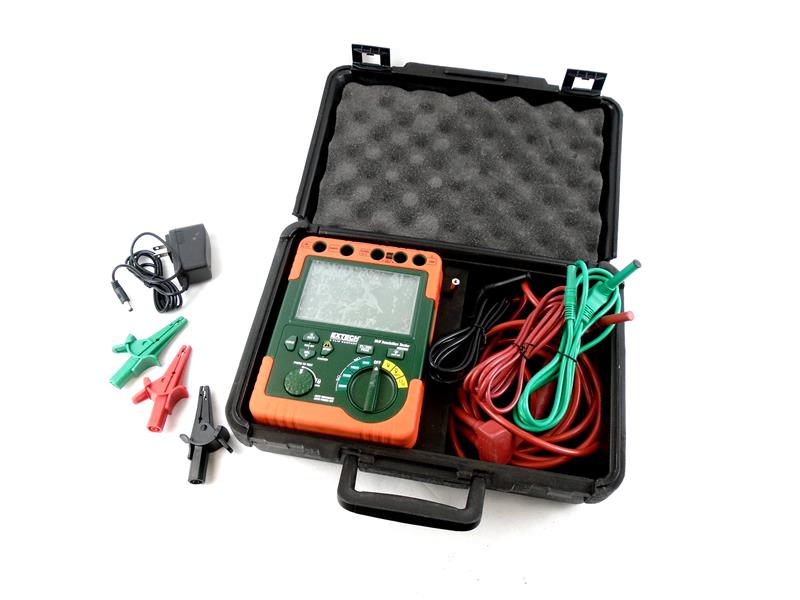 380395 Insulation Tester by EXTECH